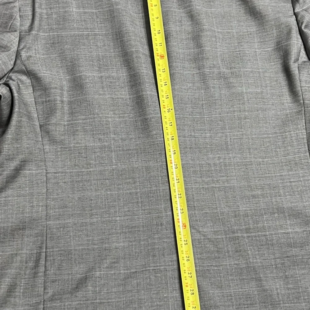 Gent’s Hart Schaffner Marx Custom Suit:  51” Chest,  43” Waist